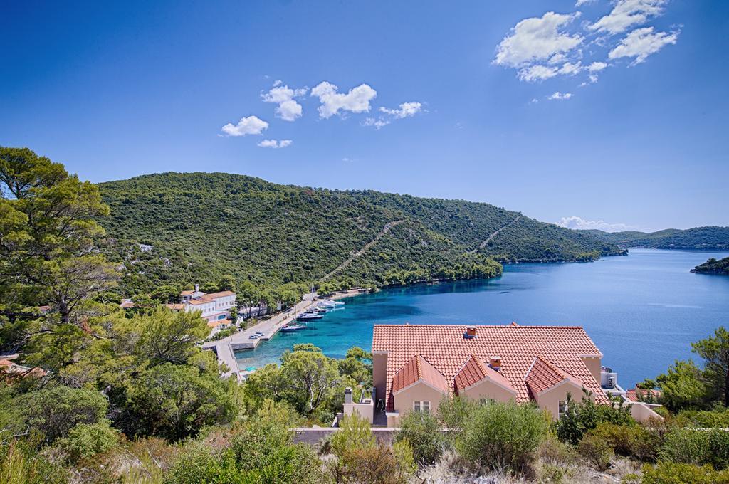 Apartments Ladesta Lastovo Екстериор снимка