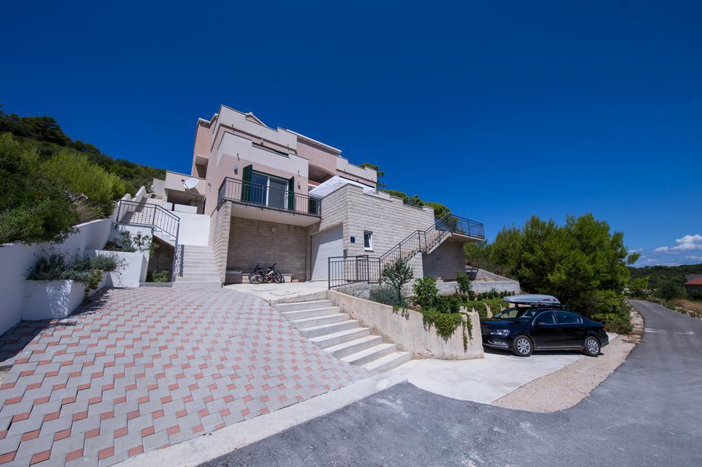 Apartments Ladesta Lastovo Екстериор снимка