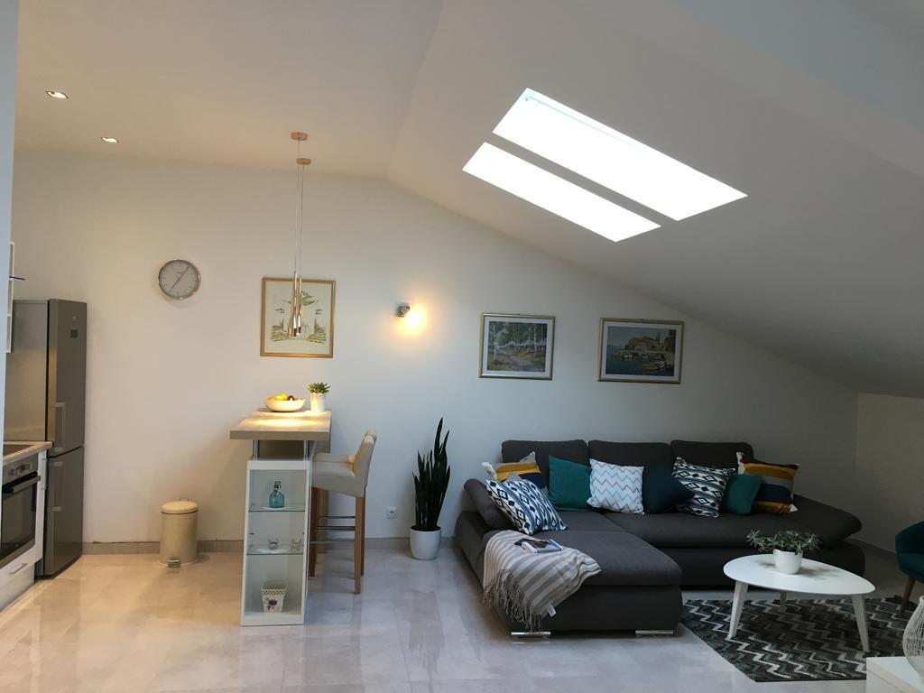 Apartments Ladesta Lastovo Екстериор снимка