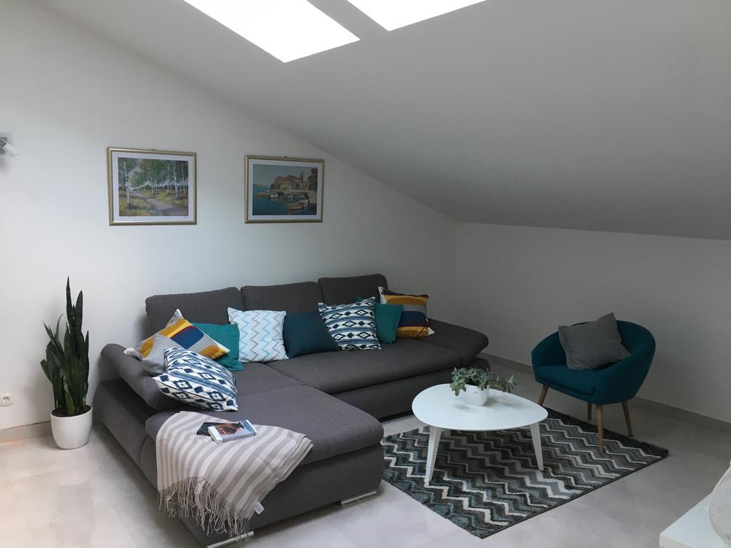 Apartments Ladesta Lastovo Екстериор снимка