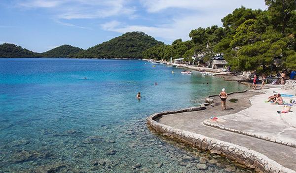 Apartments Ladesta Lastovo Екстериор снимка